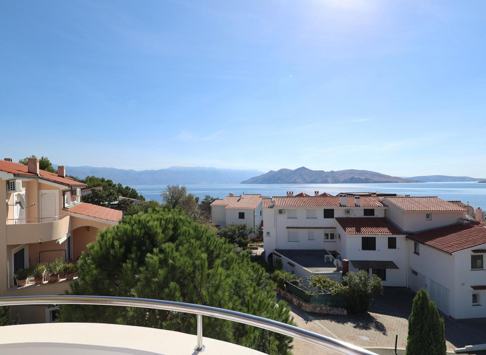 Villa Perla Baska Exterior photo