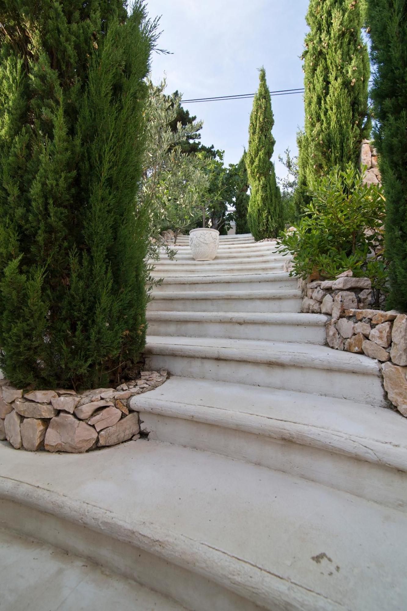 Villa Perla Baska Exterior photo
