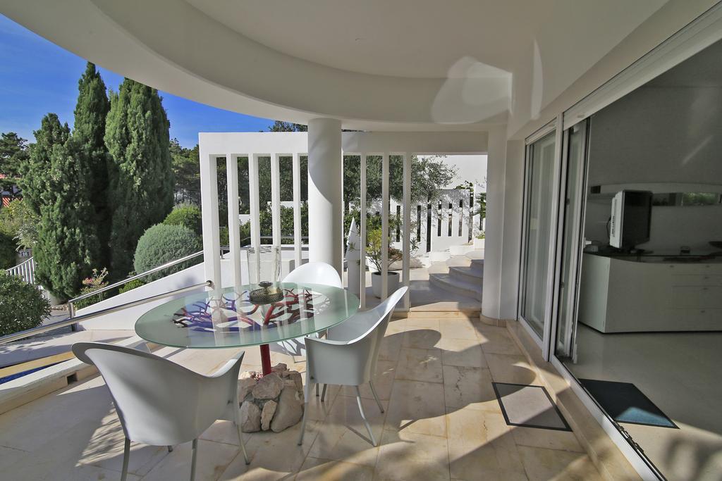 Villa Perla Baska Exterior photo